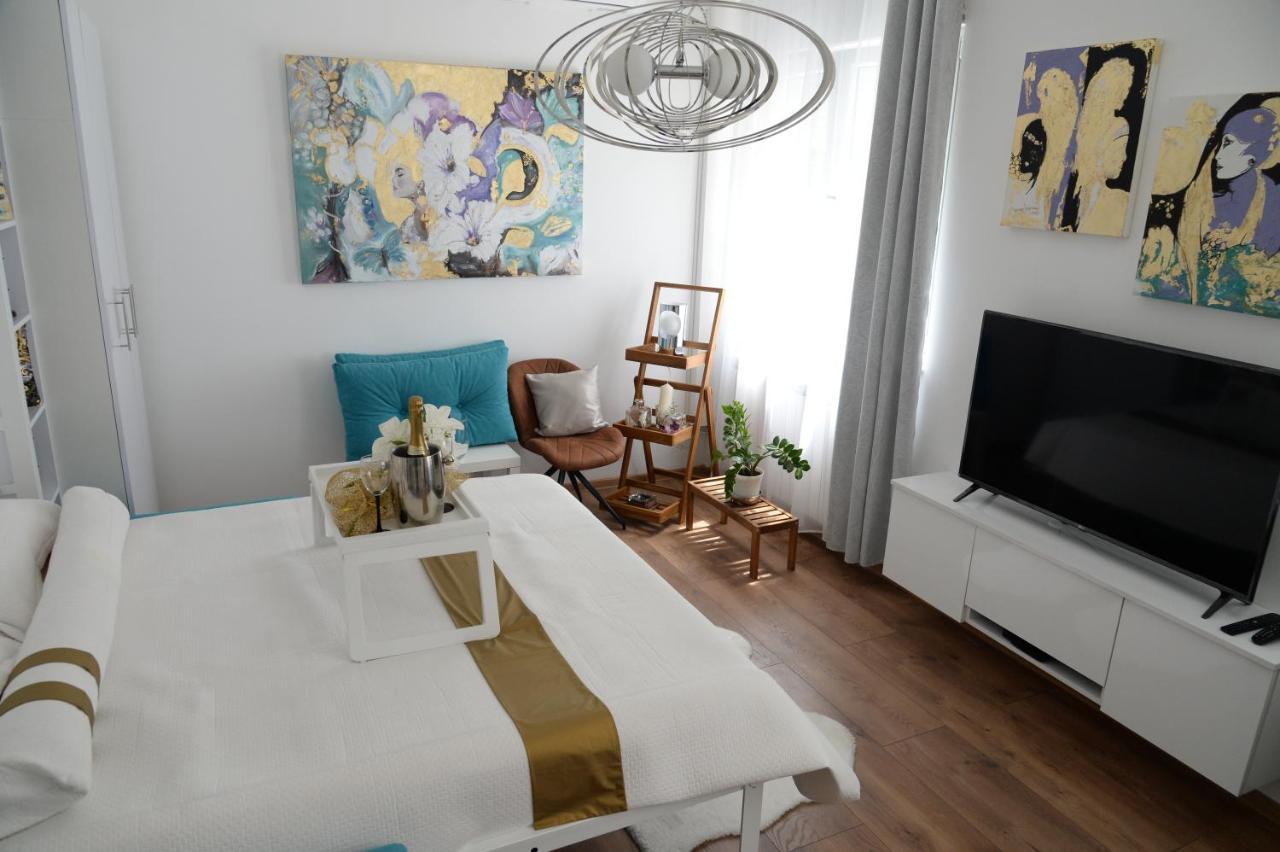 Apartment Krins Нови-Сад Экстерьер фото